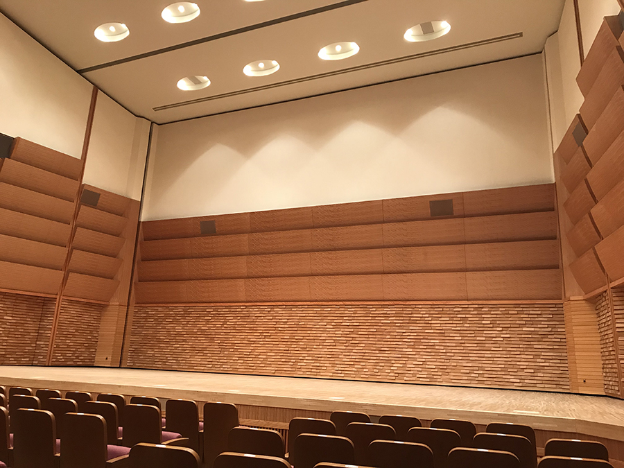 座席からのステージの見え方 アルカスsasebo公式ホームページ